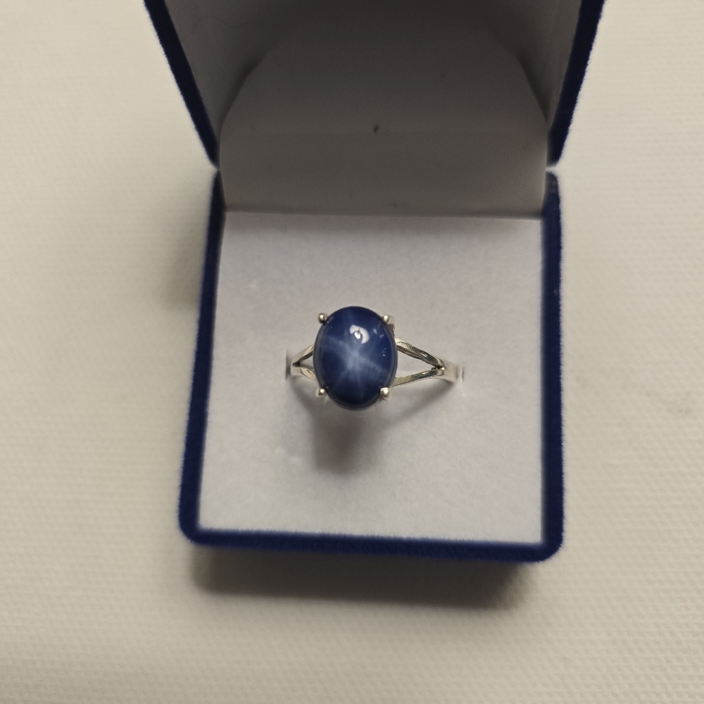 COSTUME JEWLERY Glamorous Lab Made Blue Star Sapphire On Silver Band Size 8.25 - Picture 12 of 13